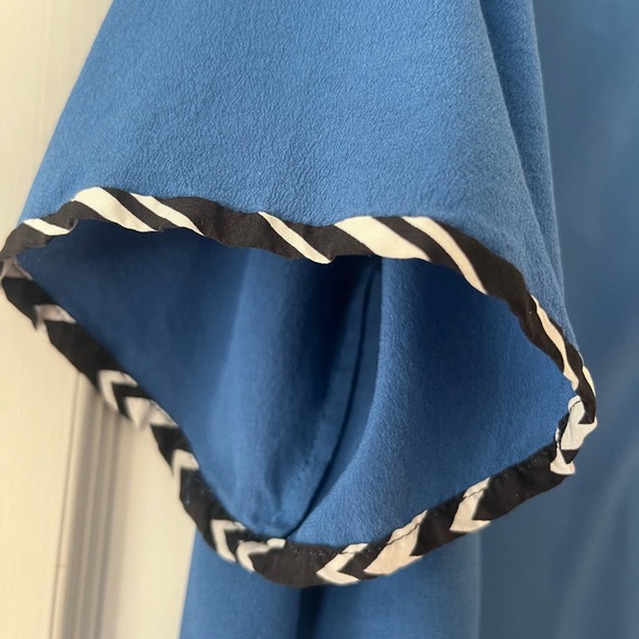 FENDI Womens Size 50 L/XL Blue with Logo Trim Top - Picture 8 of 13